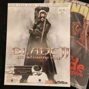 Blade II Official Strategy Guide *free magazine included*